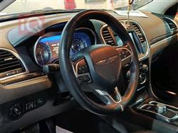 کرایسلەر 300